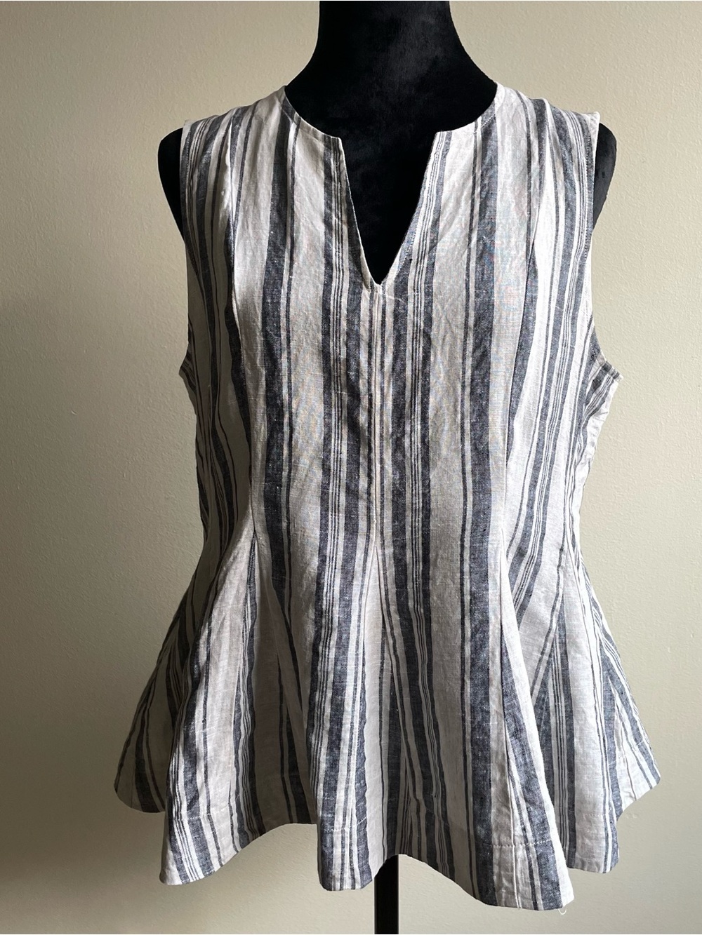 Core Life 100% Linen Sleeveless Top Natural Oatmeal Gray Stripe Size M